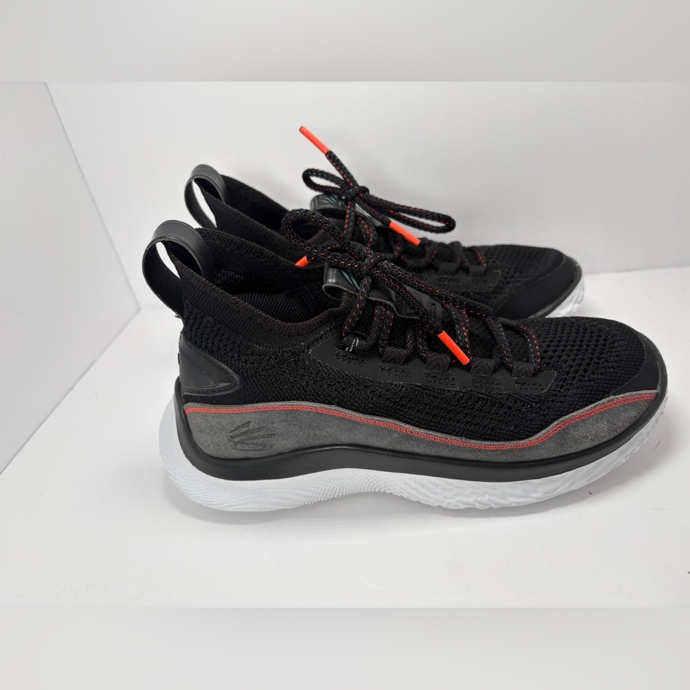Under Armour Curry Flow 8 Shoes Youth SZ 5.5 Black Red Knit Basketball Sneakers